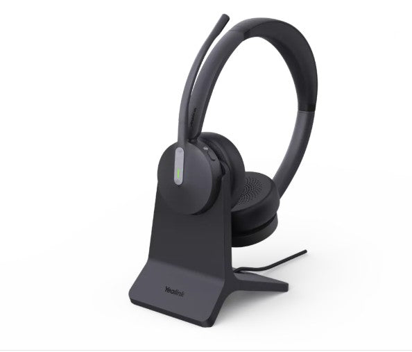 Yealink BH70 Bluetooth Wireless Dual Headset with Stand Teams USB-C/A, 3 mic noise cancellation Talk time up to 35h BT51 C Dongle with Type A Adapter BH70-D-CH-MS-C/A